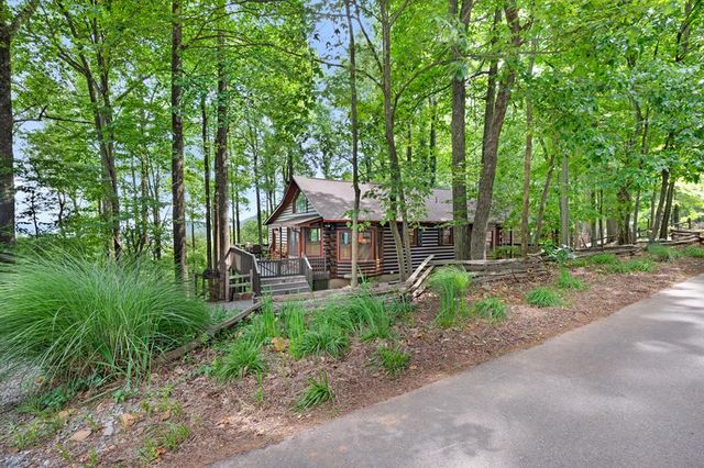 1189 Walnut Ridge, Ellijay, GA 30536