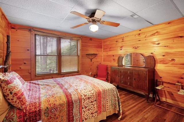 1189 Walnut Ridge, Ellijay, GA 30536