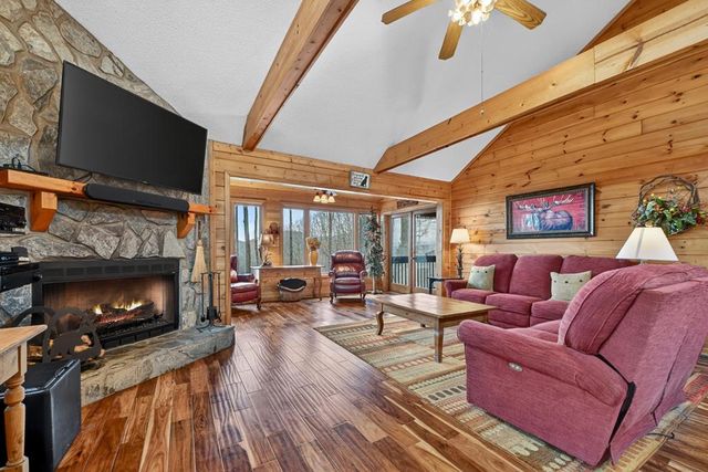 1189 Walnut Ridge, Ellijay, GA 30536