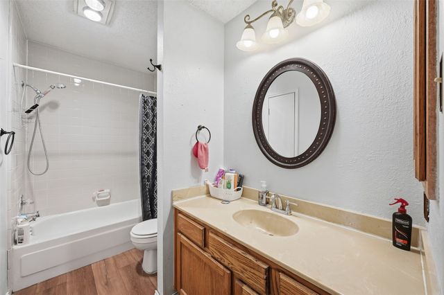 6408 Woodstream Trail, Fort Worth, TX 76133