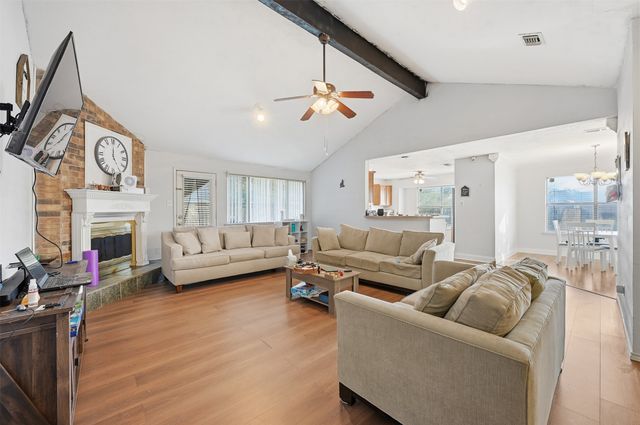 6408 Woodstream Trail, Fort Worth, TX 76133