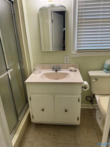 8600 Hickory Hill Lane SE, Huntsville, AL 35802