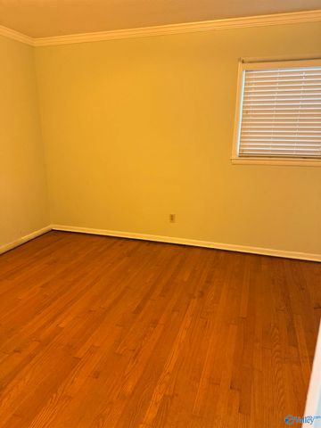 8600 Hickory Hill Lane SE, Huntsville, AL 35802
