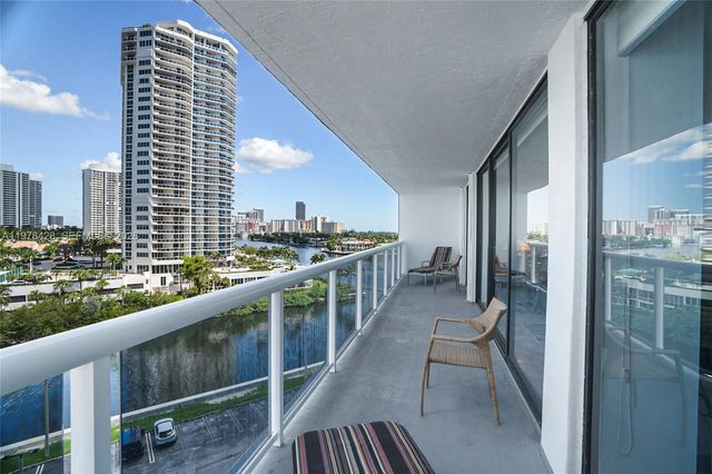 20515 E Country Club Drive 849, Aventura, FL 33180