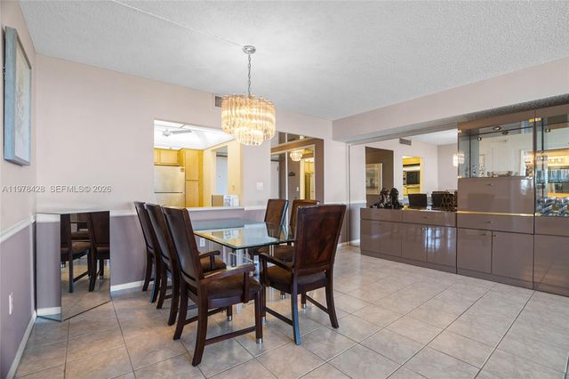 20515 E Country Club Drive 849, Aventura, FL 33180
