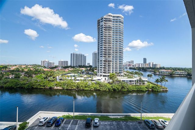 20515 E Country Club Drive 849, Aventura, FL 33180