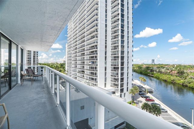 20515 E Country Club Drive 849, Aventura, FL 33180