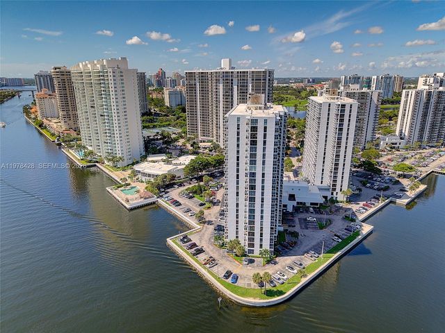 20515 E Country Club Drive 849, Aventura, FL 33180