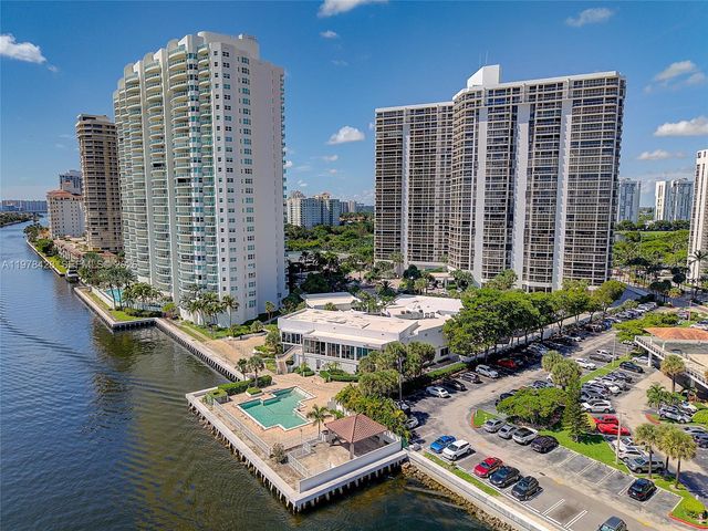 20515 E Country Club Drive 849, Aventura, FL 33180