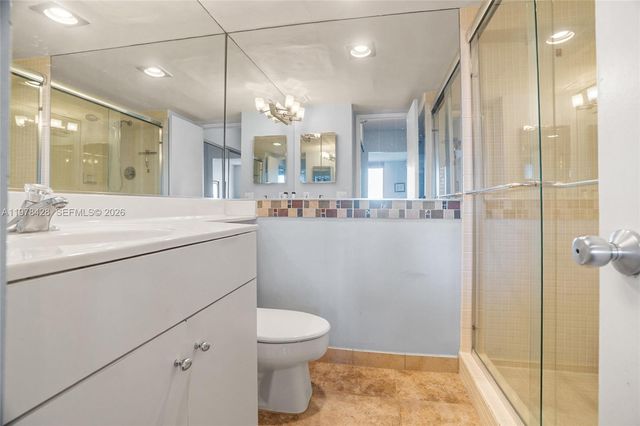 20515 E Country Club Drive 849, Aventura, FL 33180