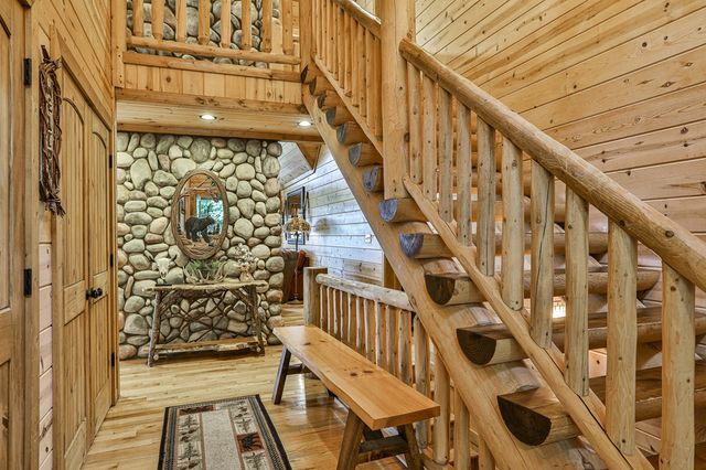 175 Cochise Road, Blue Ridge, GA 30513