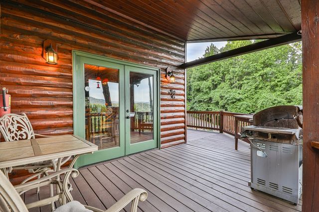 175 Cochise Road, Blue Ridge, GA 30513