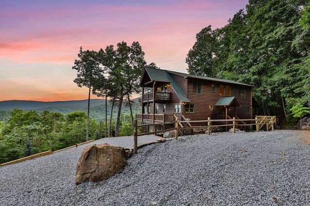 175 Cochise Road, Blue Ridge, GA 30513