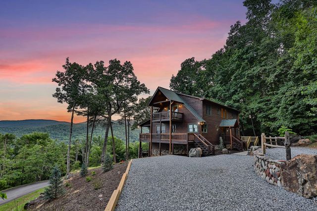 175 Cochise Road, Blue Ridge, GA 30513