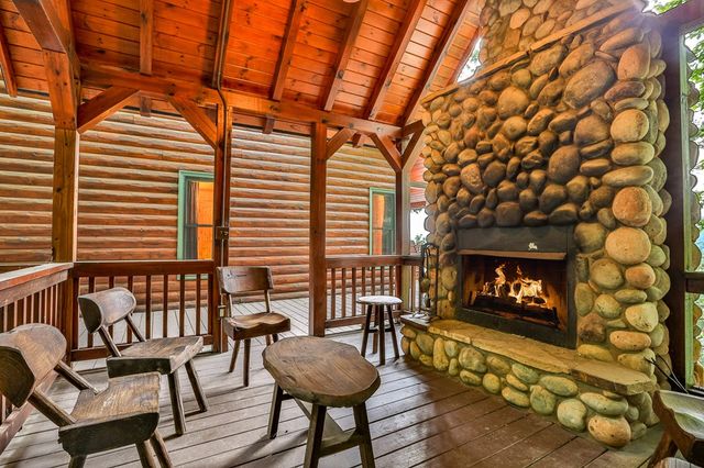 175 Cochise Road, Blue Ridge, GA 30513