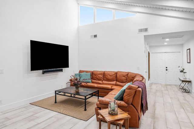 21680 Tall Palm Circle 12-B, Boca Raton, FL 33433