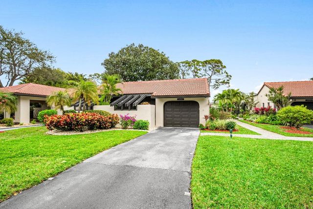 21680 Tall Palm Circle 12-B, Boca Raton, FL 33433