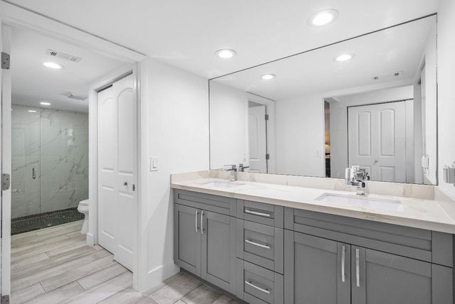 21680 Tall Palm Circle 12-B, Boca Raton, FL 33433