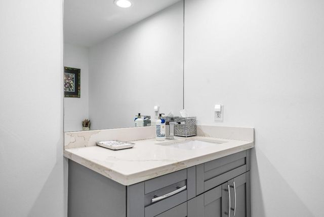 21680 Tall Palm Circle 12-B, Boca Raton, FL 33433