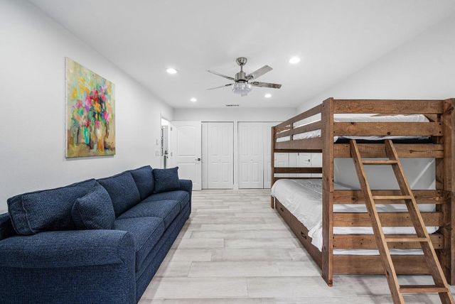 21680 Tall Palm Circle 12-B, Boca Raton, FL 33433