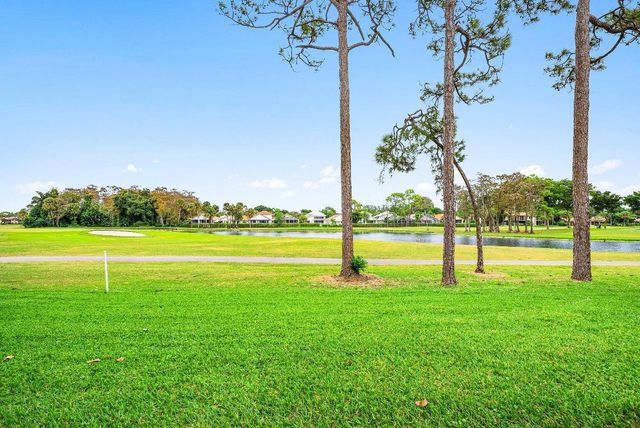 21680 Tall Palm Circle 12-B, Boca Raton, FL 33433