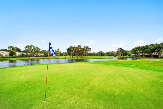 21680 Tall Palm Circle 12-B, Boca Raton, FL 33433