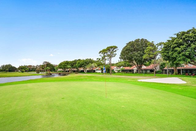 21680 Tall Palm Circle 12-B, Boca Raton, FL 33433