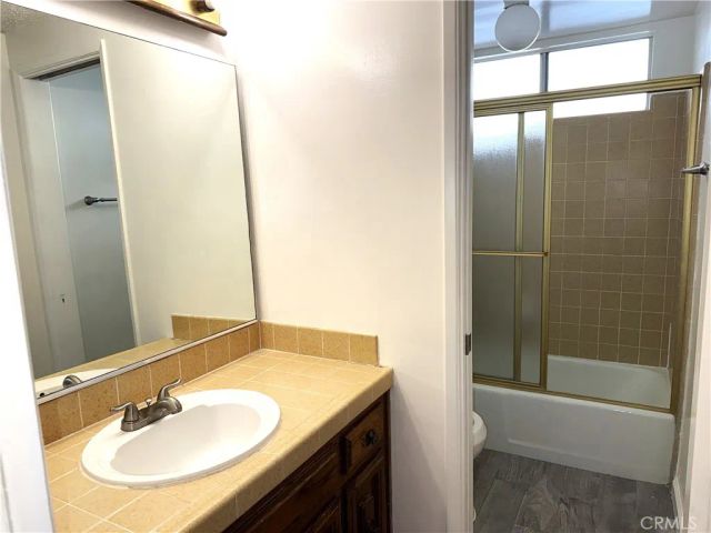 3901 Green Avenue, Los Alamitos, CA 90720