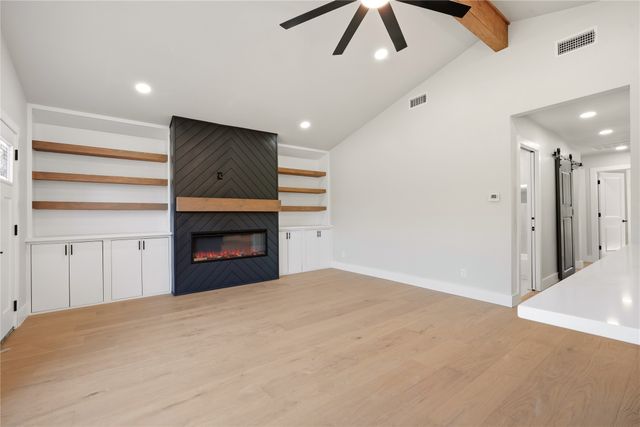 8095 County Road 3415, Lone Oak, TX 75453