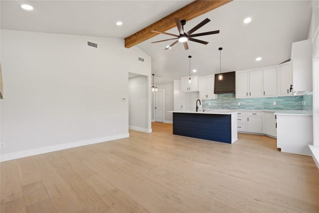 8095 County Road 3415, Lone Oak, TX 75453