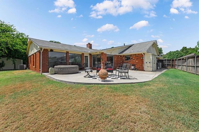 8208 NW 114th Street, Oklahoma City, OK 73162