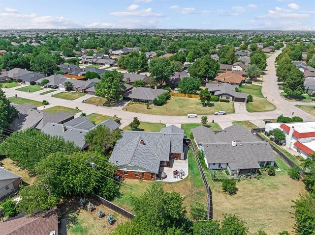 8208 NW 114th Street, Oklahoma City, OK 73162