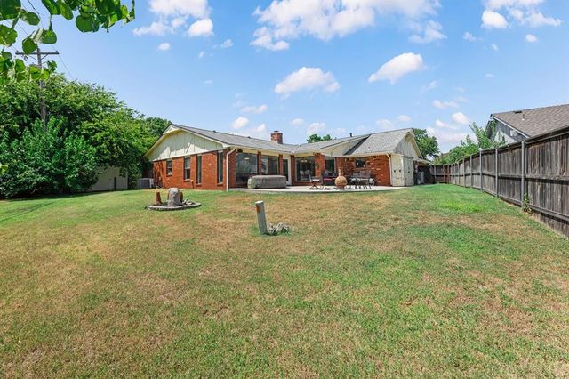 8208 NW 114th Street, Oklahoma City, OK 73162