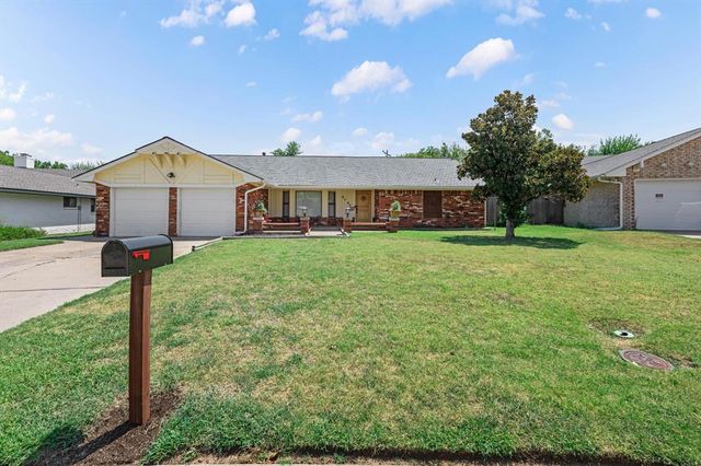 8208 NW 114th Street, Oklahoma City, OK 73162