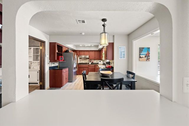 8208 NW 114th Street, Oklahoma City, OK 73162