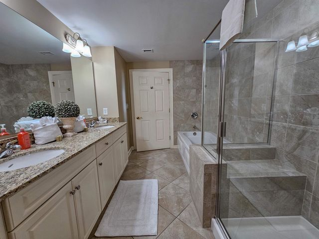 9994 Beach Club Dr Apt 505, Myrtle Beach, SC 29572