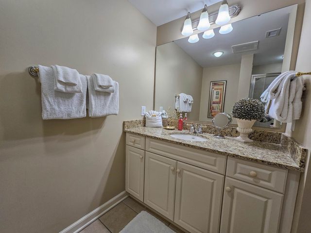 9994 Beach Club Dr Apt 505, Myrtle Beach, SC 29572