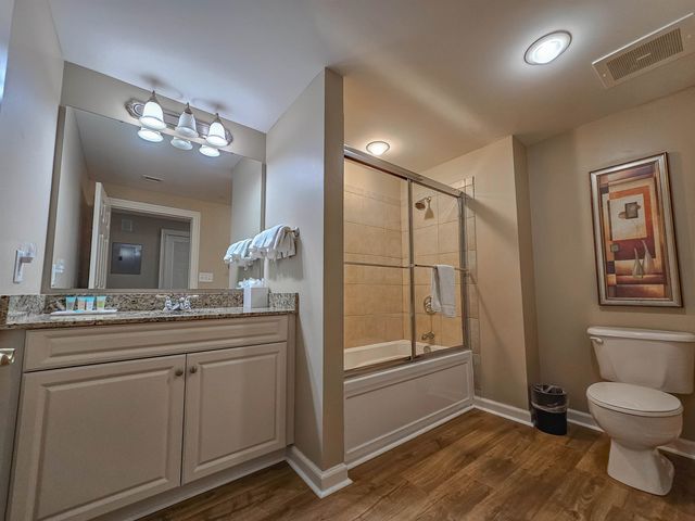 9994 Beach Club Dr Apt 505, Myrtle Beach, SC 29572