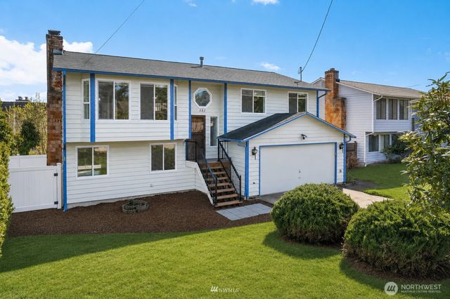 151 NE 115th St, Seattle, WA 98125