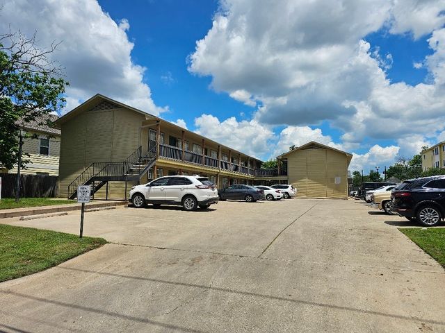 1326 S 11th Street 2, Waco, TX 76706