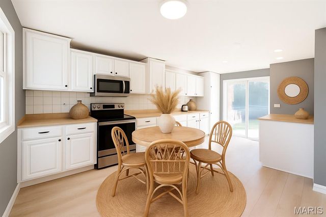 749 E Woodland Drive, East Alton, IL 62024