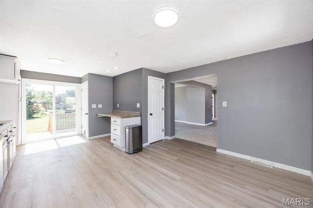 749 E Woodland Drive, East Alton, IL 62024