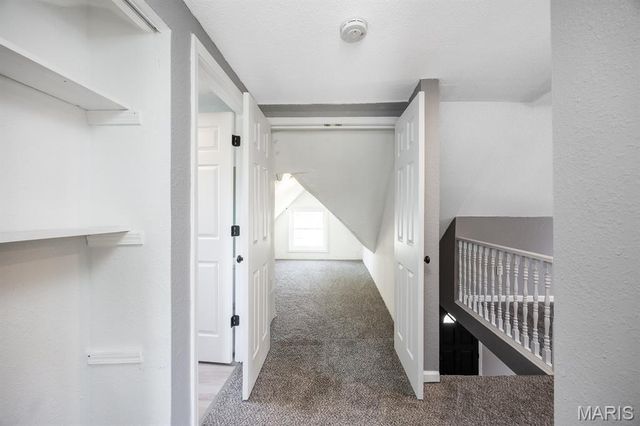 749 E Woodland Drive, East Alton, IL 62024