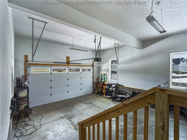 96 Mercy Way, Hurricane, WV 25526