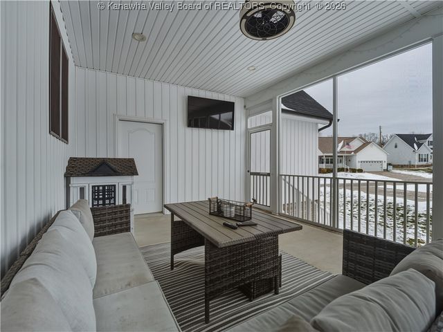 96 Mercy Way, Hurricane, WV 25526