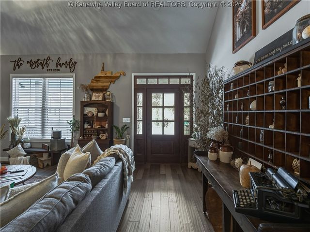 96 Mercy Way, Hurricane, WV 25526