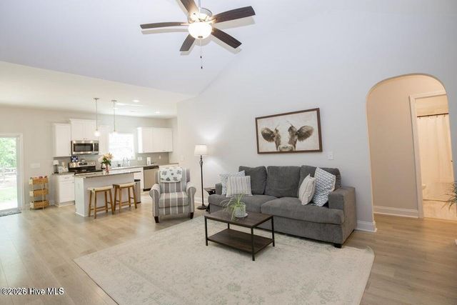 125 Lancashire Lane, Seven Lakes, NC 27376