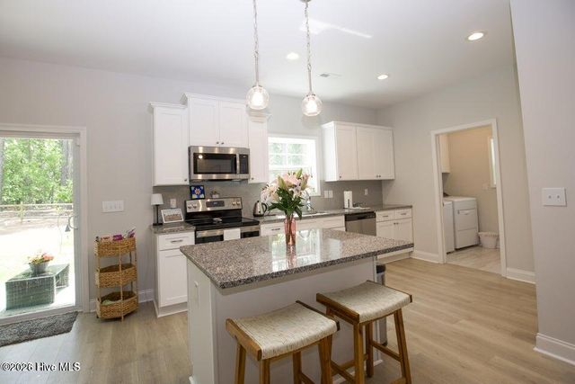 125 Lancashire Lane, Seven Lakes, NC 27376