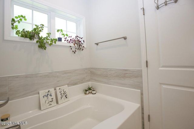 125 Lancashire Lane, Seven Lakes, NC 27376