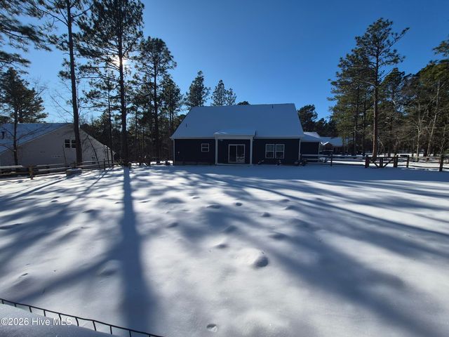 125 Lancashire Lane, Seven Lakes, NC 27376